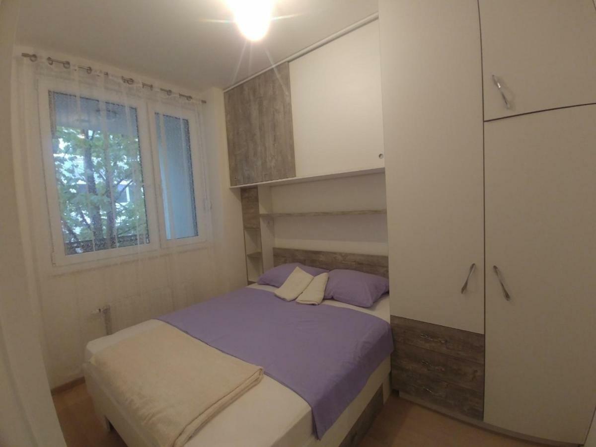 Apartman Ladybug バニャ・ルカ エクステリア 写真